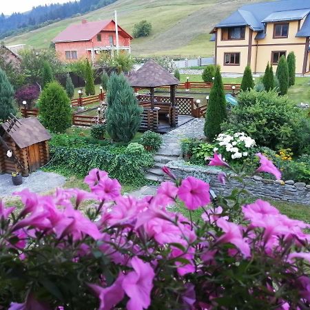 Pid Goroyu Hotel Chorna Tysa Екстериор снимка